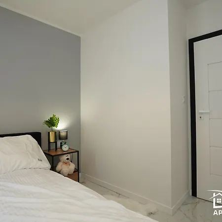 Pine Tree House 6 D&d * Międzywodzie