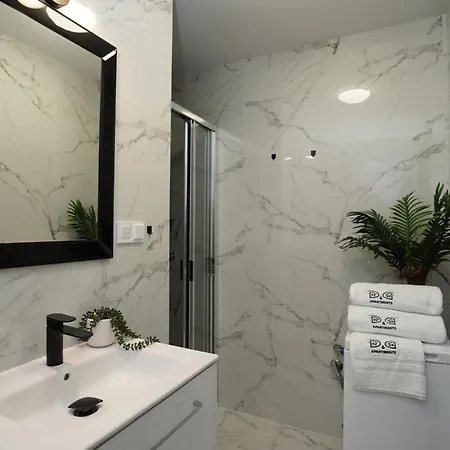 Pine Tree House 6 D&d *